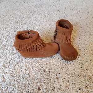 Minnetonka Toddler Suede Bootie